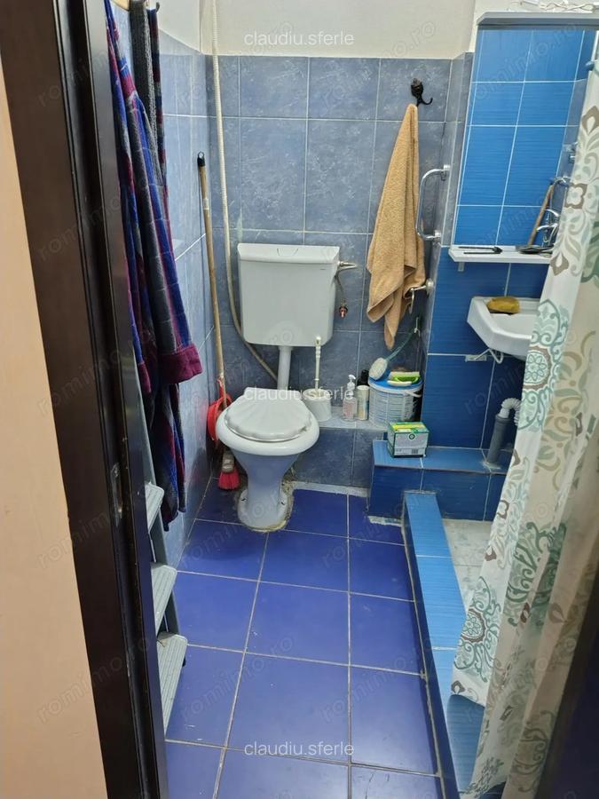 Garsoniera de inchiriat str. Podului (zona Master), etaj 2, aproape de Pia?a Rogerius, 800 lei - 4