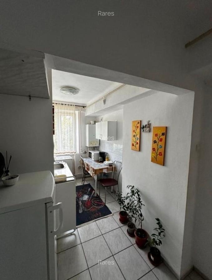 Direct PROPRIETAR Apartament 2 camere bacau DECEBAL ultracentral - 3