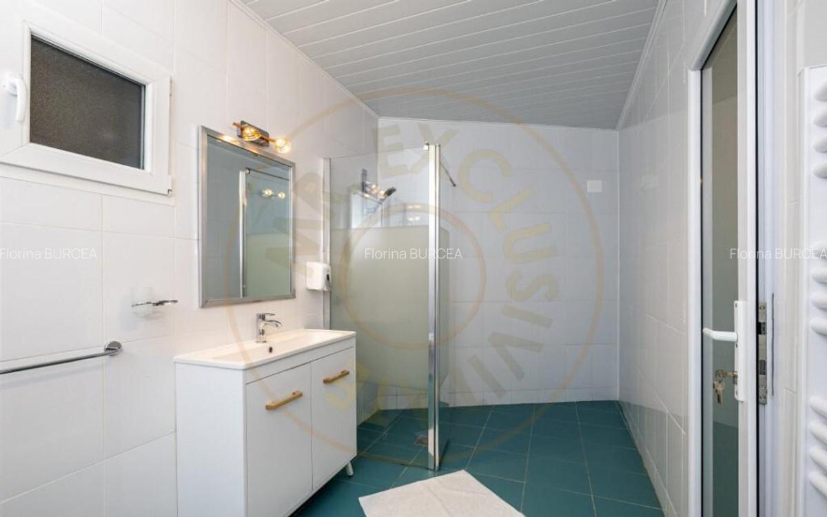 Motel, camping, piscina si lacuri de pescuit pe un teren de - 26