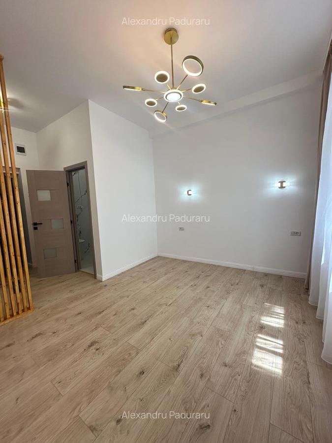 Garsonieră decomandată în Central - 1