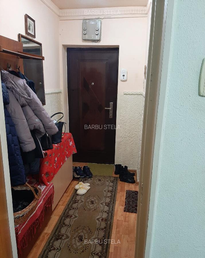 Apartament 2 camere,confort 2,nedecomandat,etajul 4/4,zona Cameliei - 10