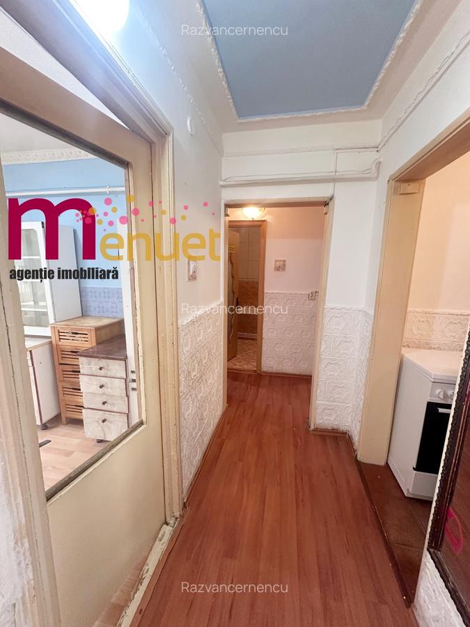 Apartament 3 camere,zona Vest,parter inalt - 13