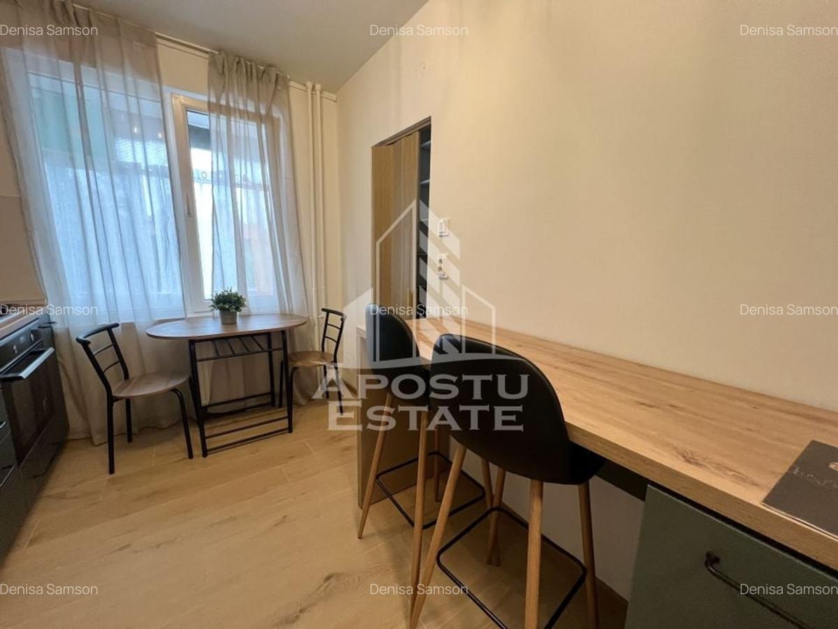 Apartament cu 3 camere,centrala proprie,complet renovat ,zona centrala - 8