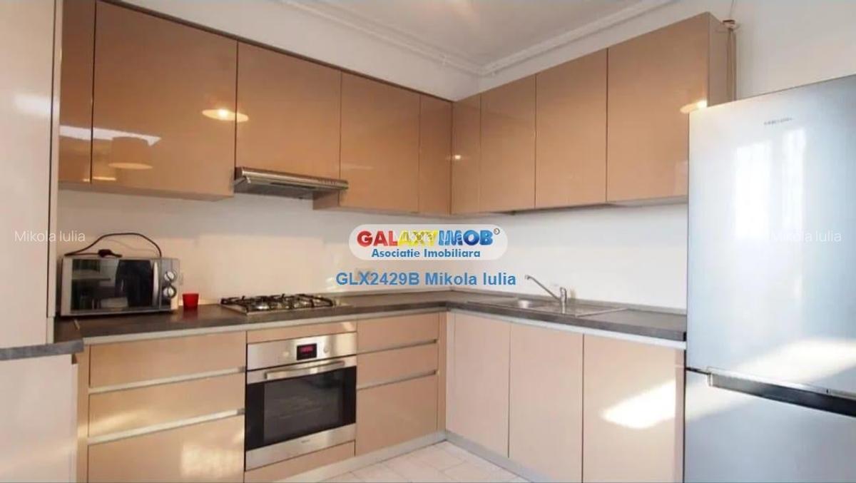 Apartament 3 camere et 3/3 decomandat - Domenii - 2