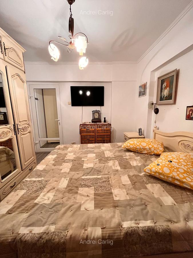 Apartament 3 camere decomandat, etaj intermediar, strada Garii - 2