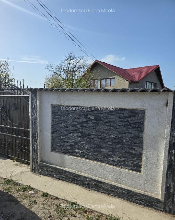 2 case in aceea?i curte Smardan, Galati - 8