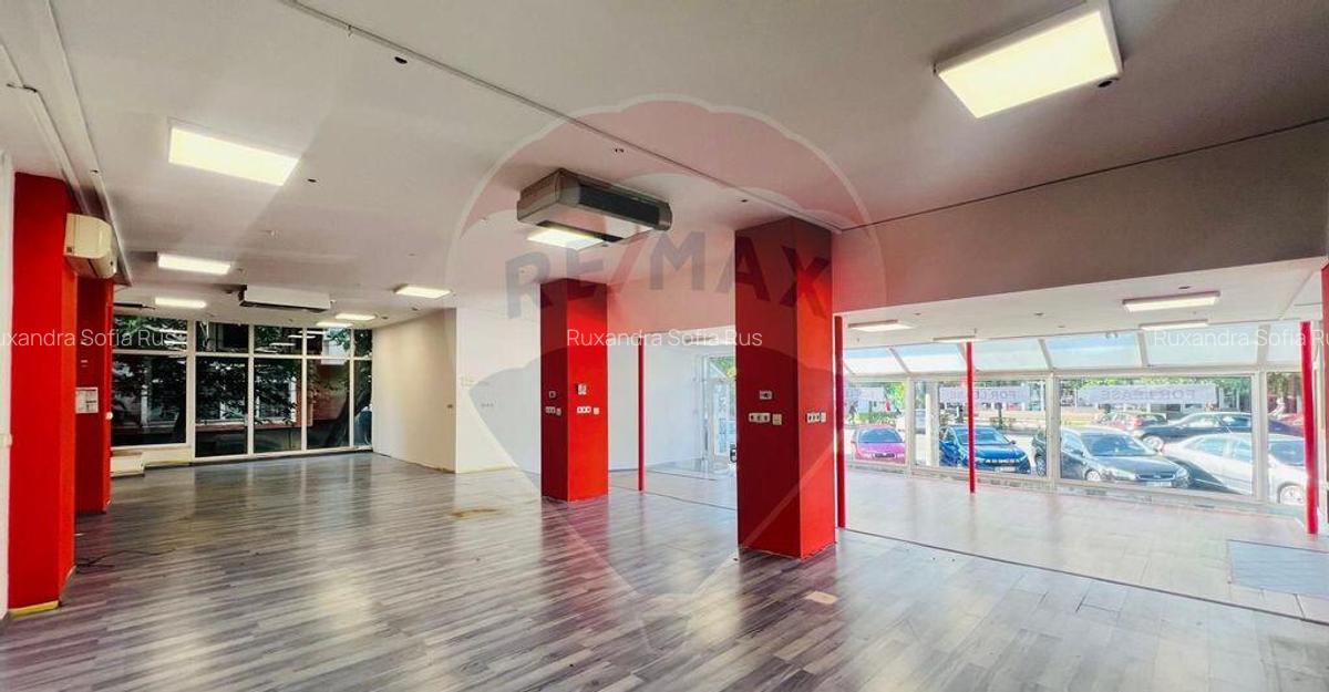 Spa?iu comercial de inchiriat in zona Traian - 1 Spa?iu comercial de inchiriat in zona Traian - 1