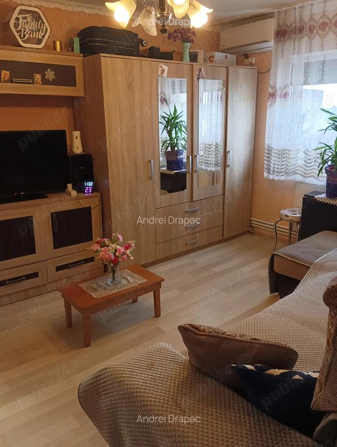 Vand apartament 2 camere et 4 semidecomandat Constanta - 9