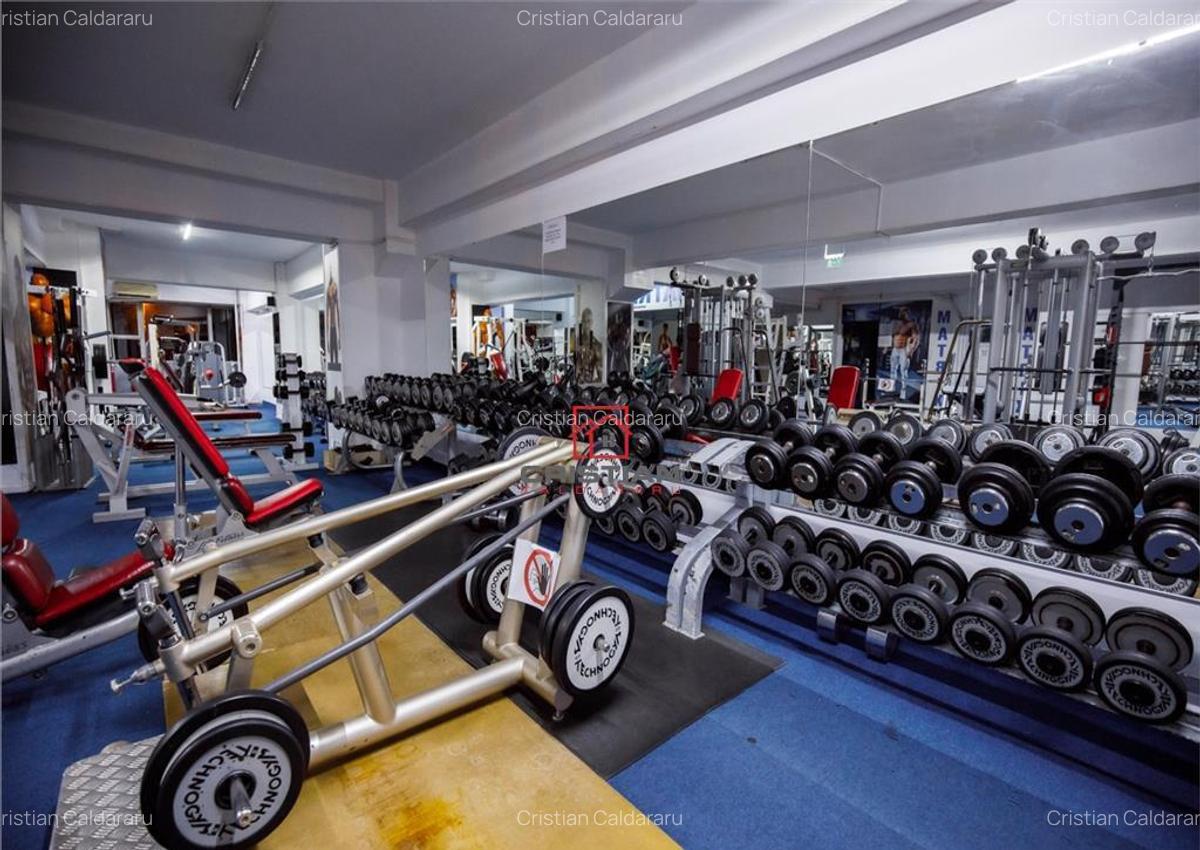 Spatiu comercial/sala fitness Giulesti - Crangasi - Podul G - 14 Spatiu comercial/sala fitness Giulesti - Crangasi - Podul G - 14