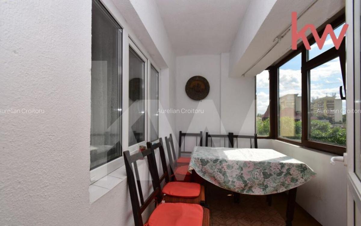Apartament 4 camere Sarari decomandat, - schimb cu 2 camere - 5 Apartament 4 camere Sarari decomandat, - schimb cu 2 camere - 5