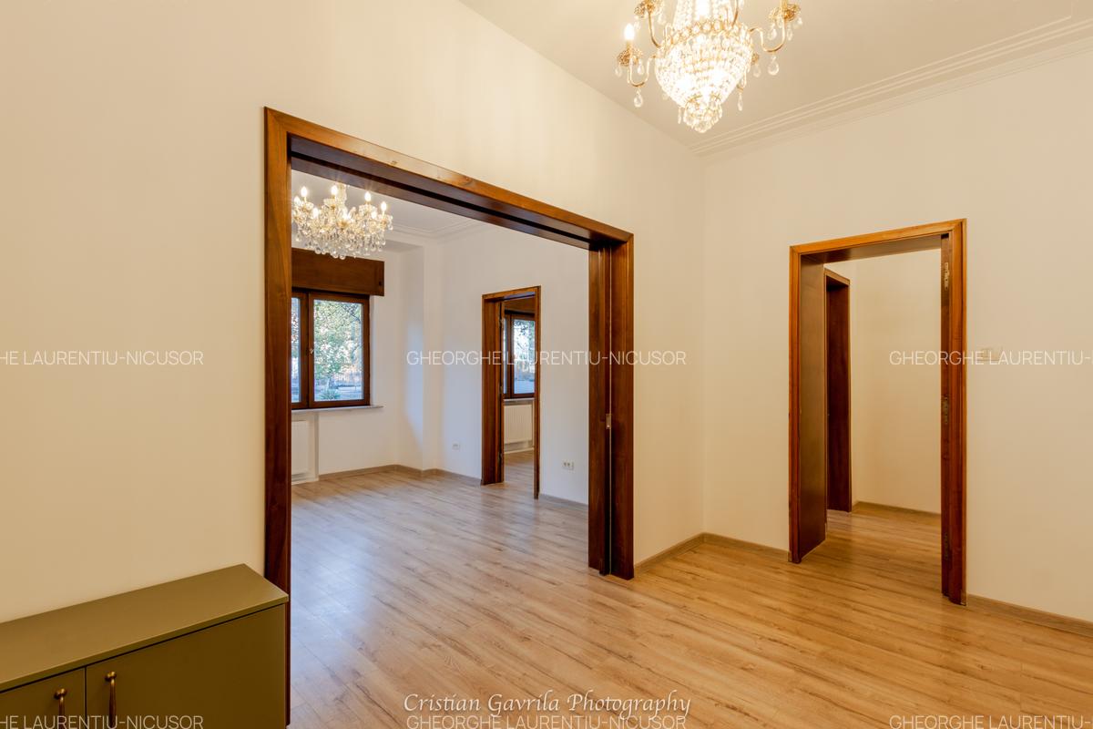 Apartament spațios și elegant – Bulevardul Lascăr Catargiu 11 - 4