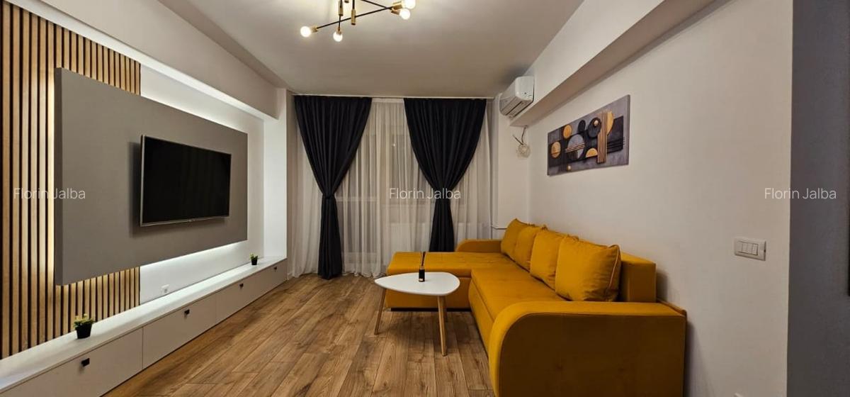 3 camere | renovat 2025 | mobilat & utilat | vedere panoramica | comision 0% - 3