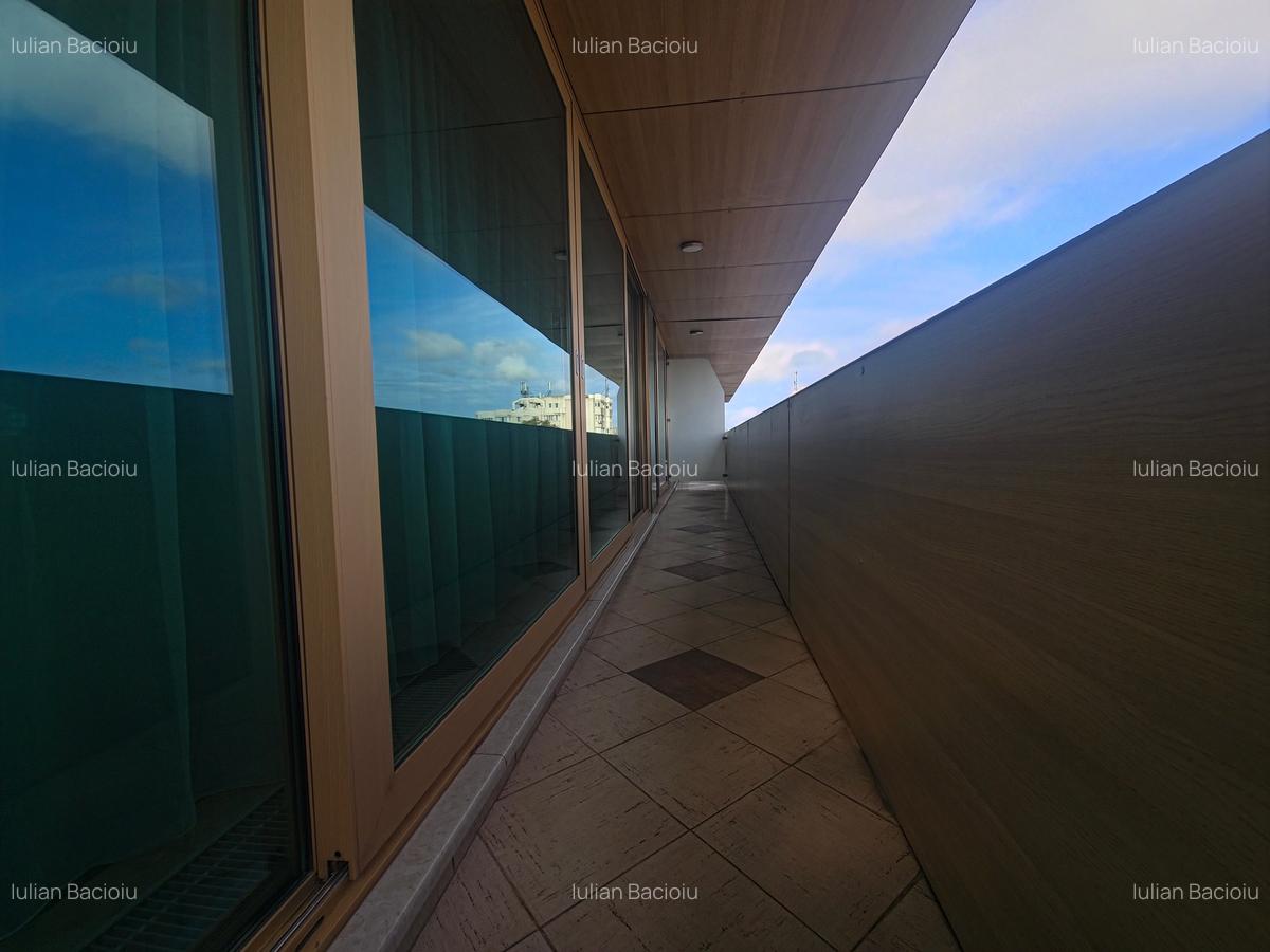 Apartament 3 camere 2 bai lux parcare subterana termen lung zona KM 5 - 2