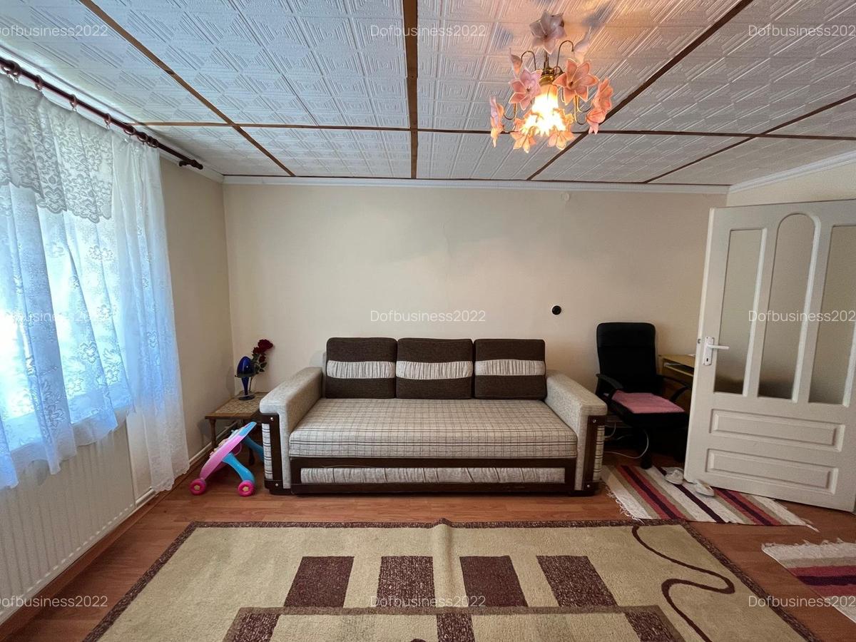 Casă  cu 3 camere,104 mp, 2200 mp teren , Crestur, lângă Marghita, Bihor. - 8