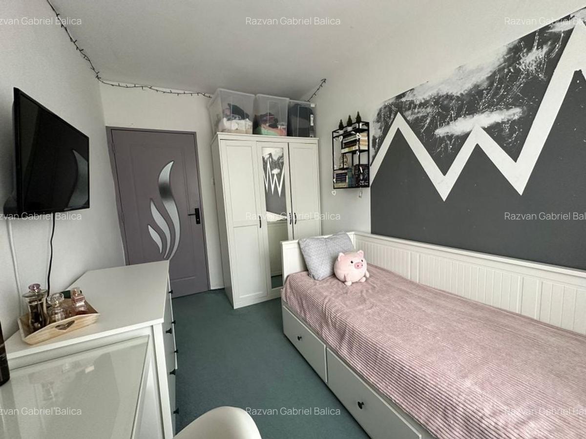 Apartament cu 3 camere decomandat, mobilat în Aradului - 4