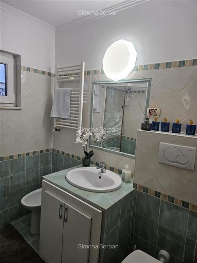 Apartament cu 3 camere decomandat, mobilat în Central - 14