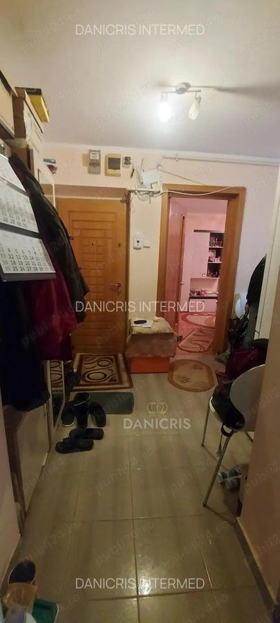 Apartament 2 camere decomandate , zona ICIL ?coala 24 , Constan?a - 2