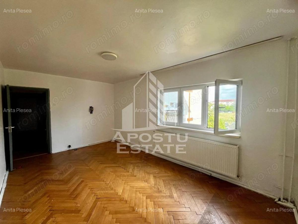 Apartament 2 camere,etaj 2,centrala proprie,zona Lipovei - 1