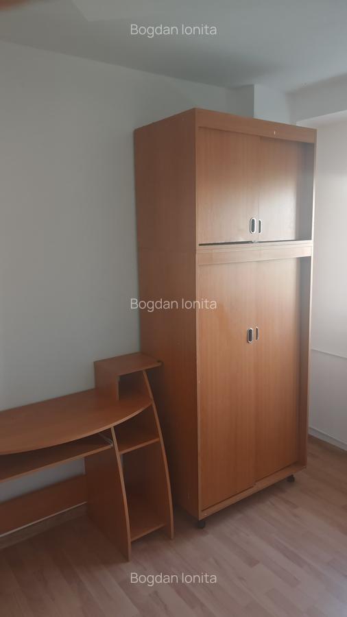 Apartament cu 3 camere semidecomandat, mobilat în Brâncoveanu - 32