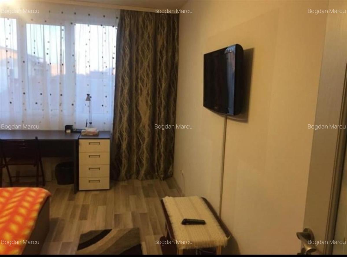 Decomandat, mobilat si utilat, linga Politehnica - 1