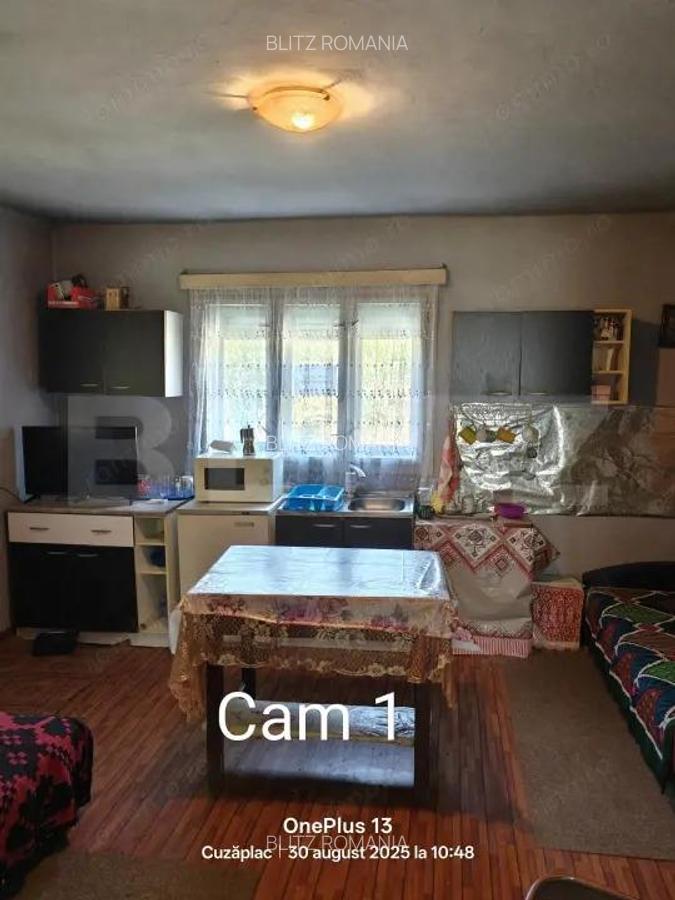 Casa cu 3 camere bucatarie si Baie 70 mp ?i teren de 1300mp - 9