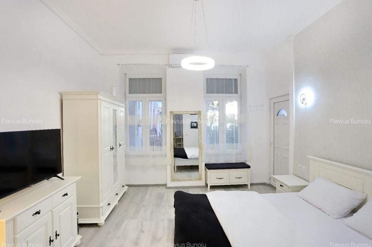 Apartament cu 4 camere decomandat în Central - 11
