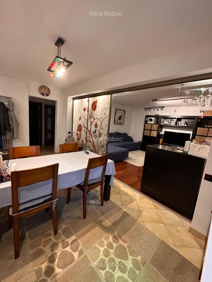 Vanzare apartament 3 camere decomandat, Mall Vitan, etaj 1/4, centrala termica - 6