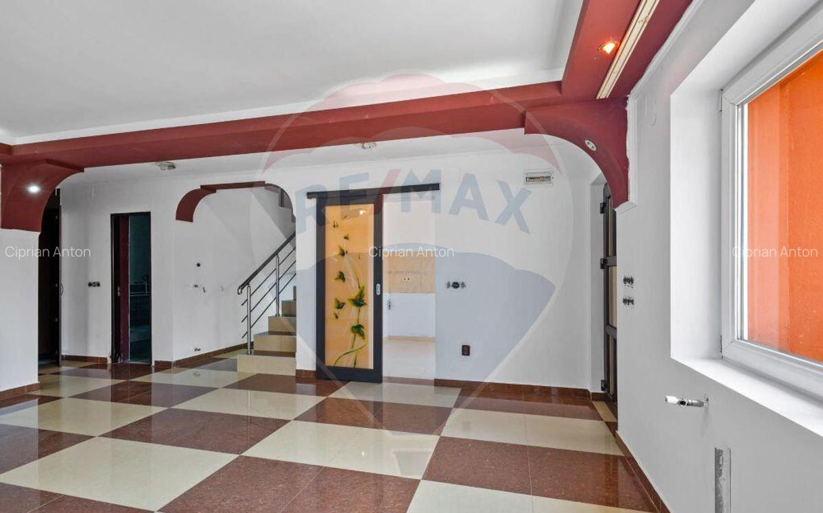 Casa/Vila de vanzare 5 camere 160 mp | Voluntari Central | - 3