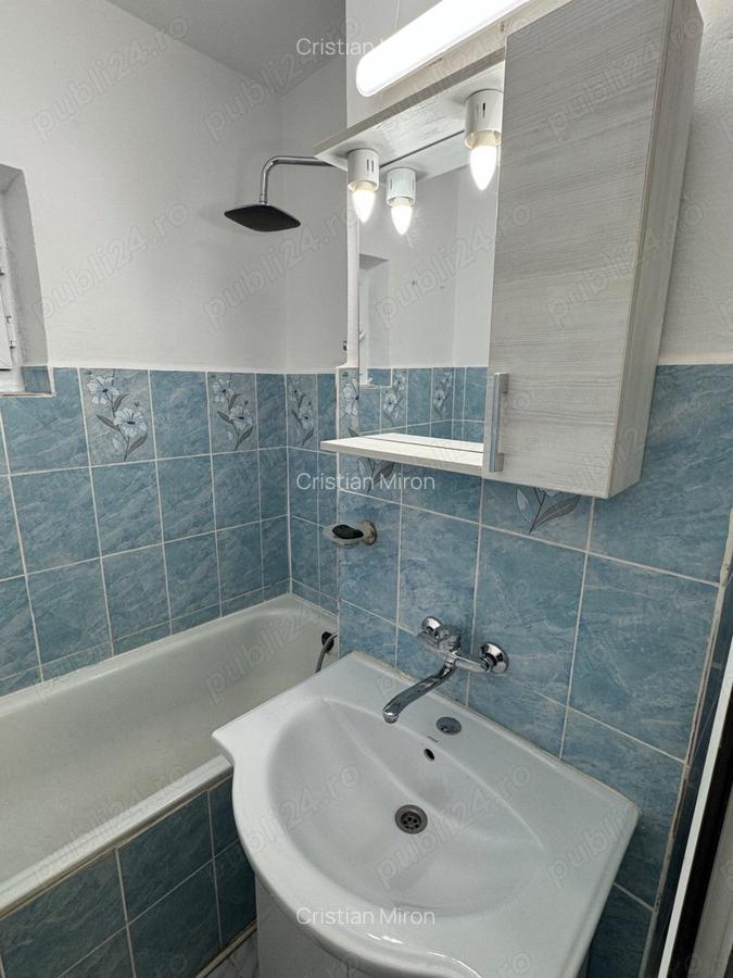 Vand apartament 3 camere la vila - 6