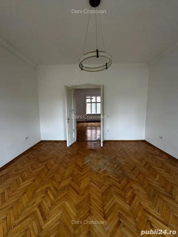 Inchiriez apartament cu 3 camere renovat - 5