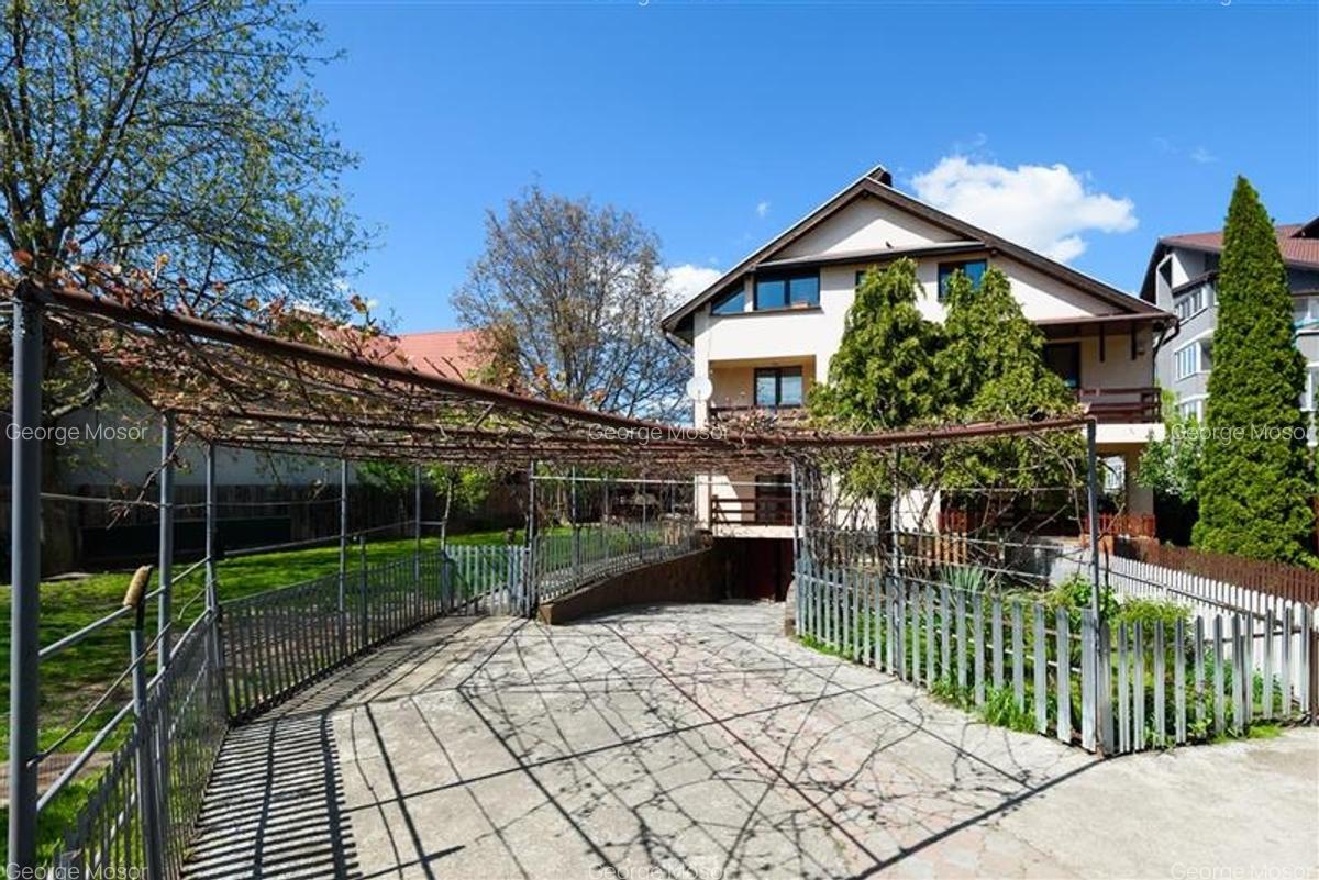 FILM! Vila impozanta,pretabila pe segmentul comercial/ servicii,Tractorul,Brasov - 17 FILM! Vila impozanta,pretabila pe segmentul comercial/ servicii,Tractorul,Brasov - 17