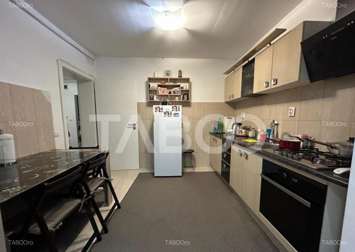 Apartament decomandat 2 camere 56 mpu renovat zona Brana Sel - 13