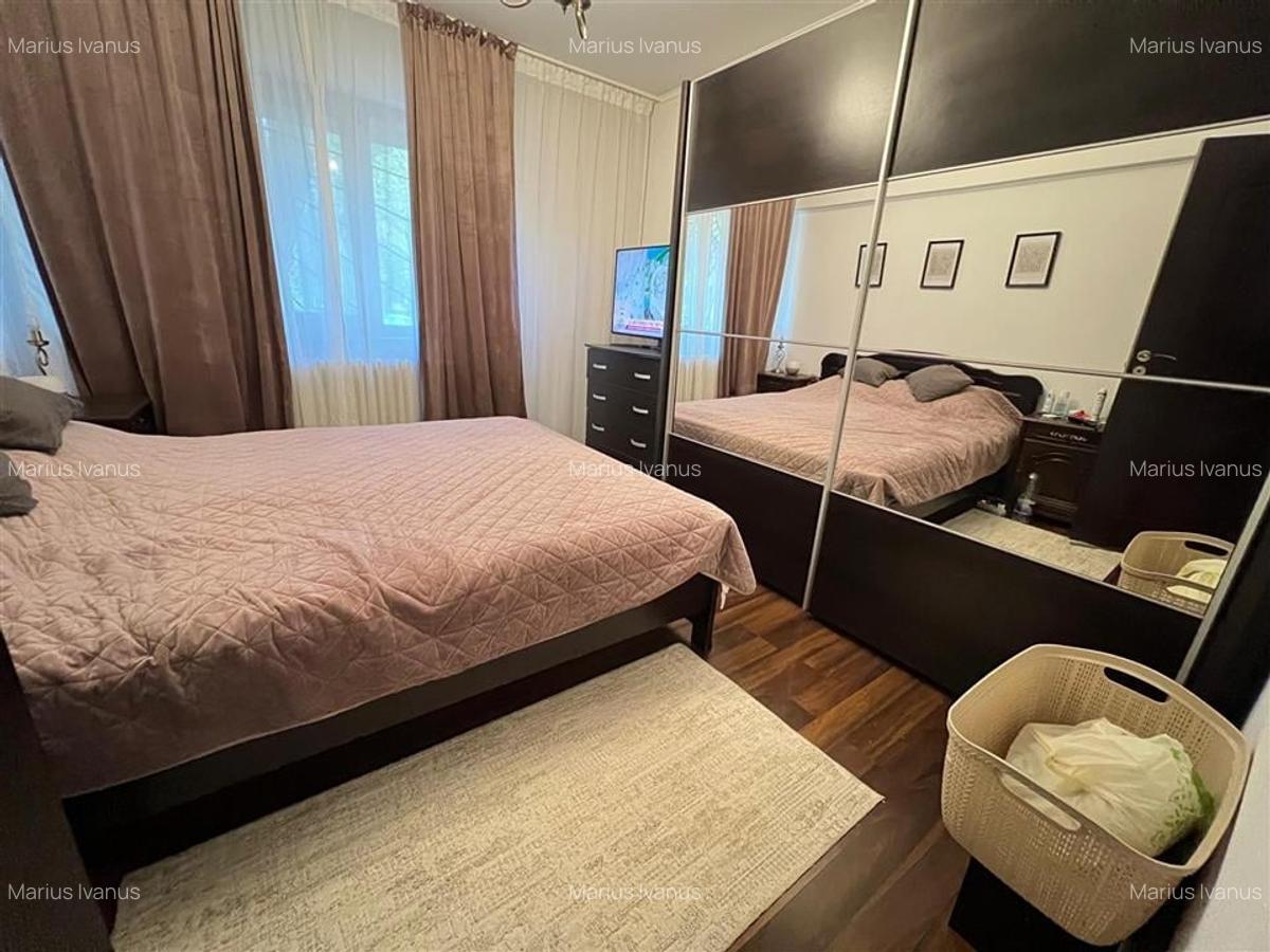 Vanzare apartament cu 3 camere - Podu Ros - 2 Vanzare apartament cu 3 camere - Podu Ros - 2