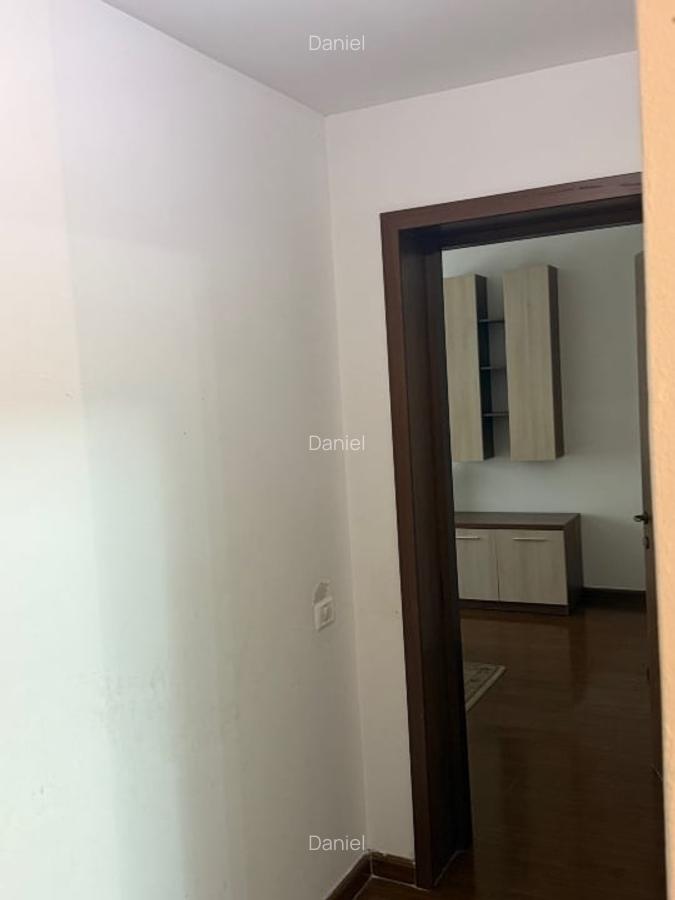 Vând apartament 3 camere. și boxă în Ten Blocks - 8