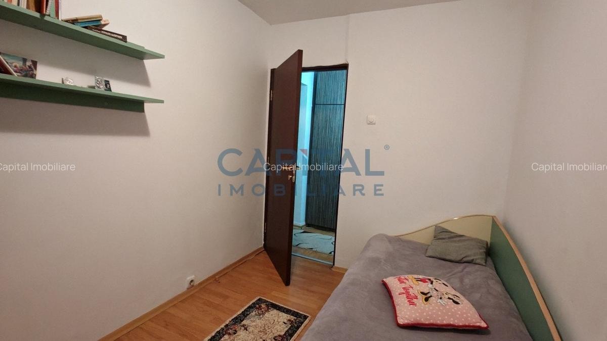De vanzare apartament decomandat, 3 camere comision0% - 7