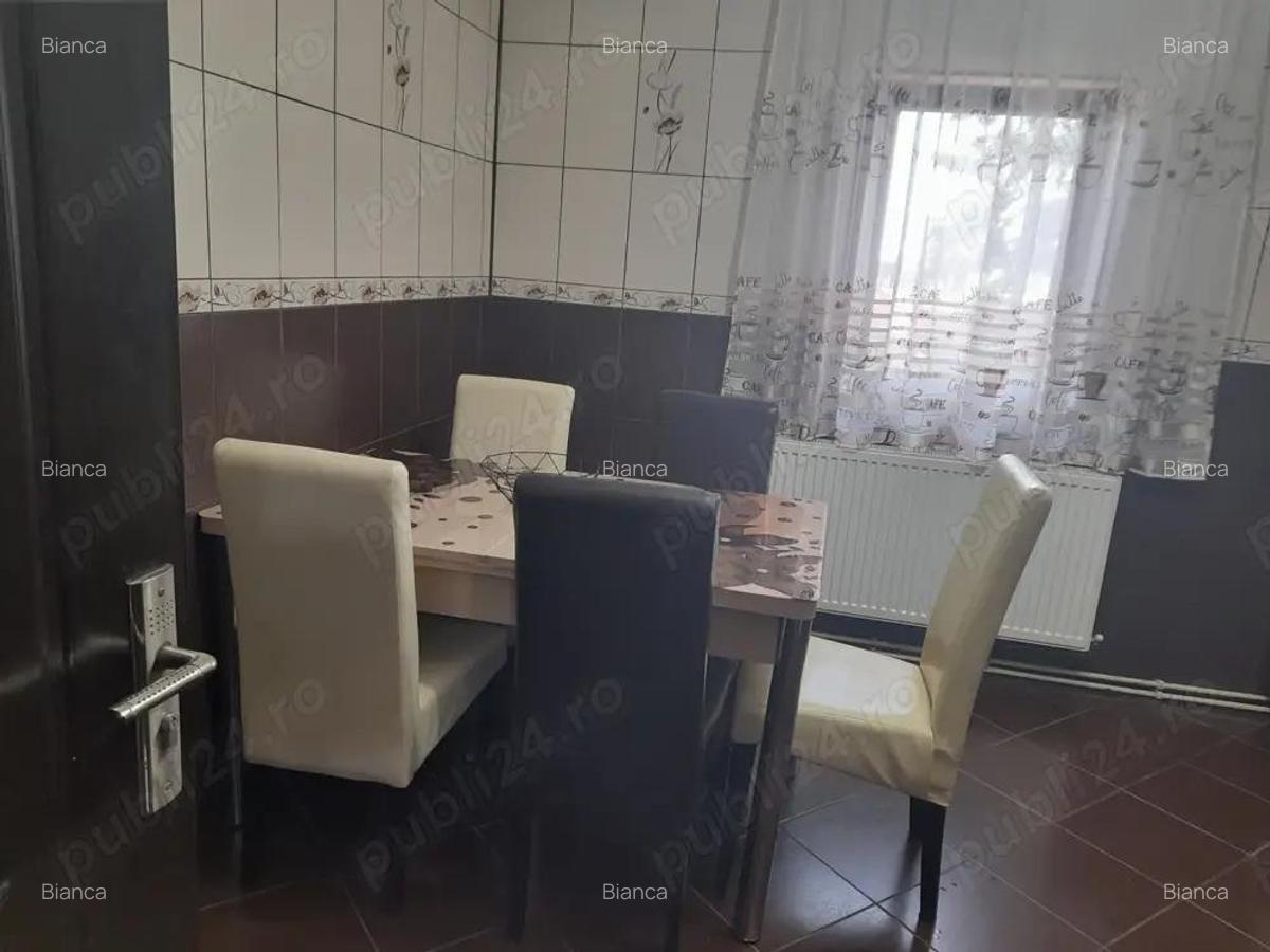 Un apartament minunat cu doua camere, de vanzare in Caransebes - 2