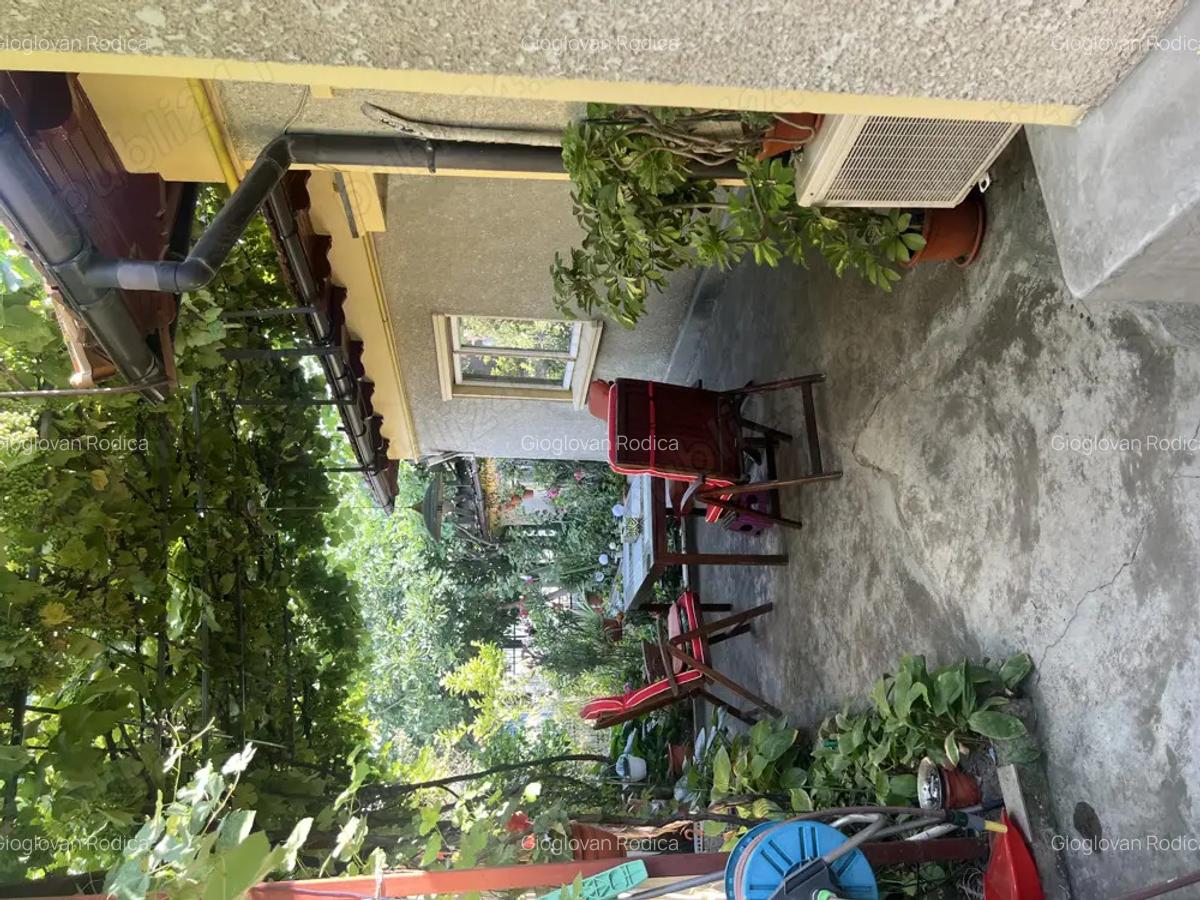 Vand casa , situata in Constan?a,cartier Tabacarie,. - 2