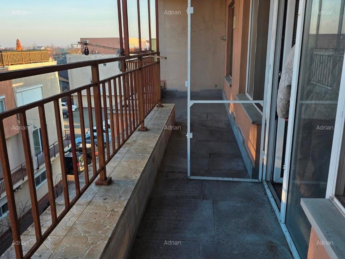 Apartament cu 2 camere decomandat în Industriilor - 12