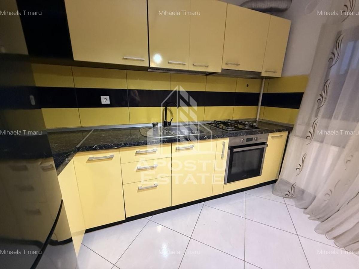 Apartament cu 3 camere, centrala proprie, zona Soarelui - 2