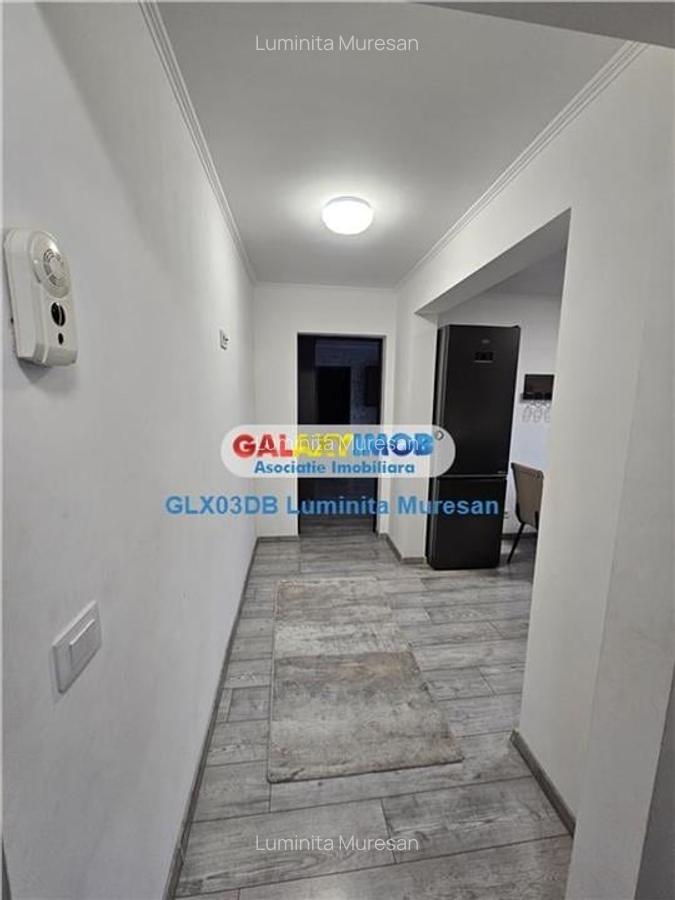 Inchiriere apartament 3 camere semidecomandat Targoviste Micro 11 - 16