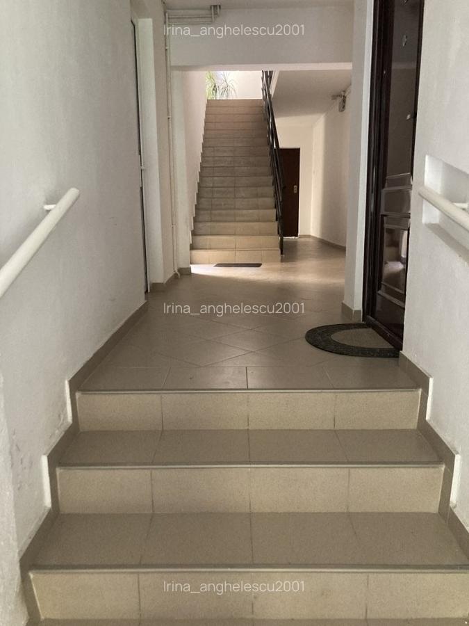 Proprietar, Clucerului/Kiseleleff, 3 camere  decomandate, baie plus grup sanitar - 12 Proprietar, Clucerului/Kiseleleff, 3 camere  decomandate, baie plus grup sanitar - 12