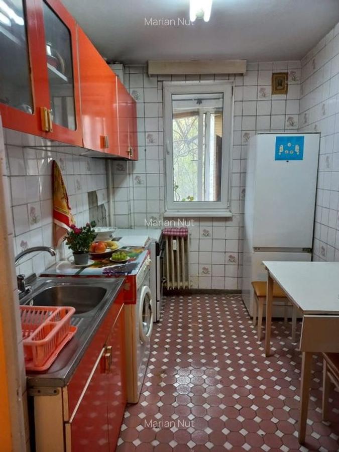 Apartament cu 3 camere decomandat în Bucur Obor - 6