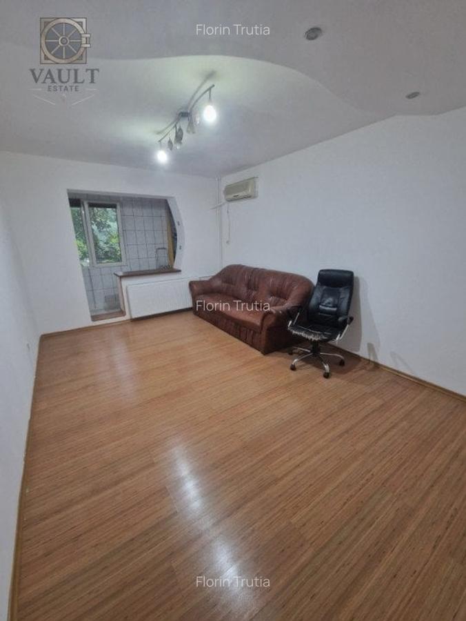 Apartament 3 camere - Fizicienilor - 1