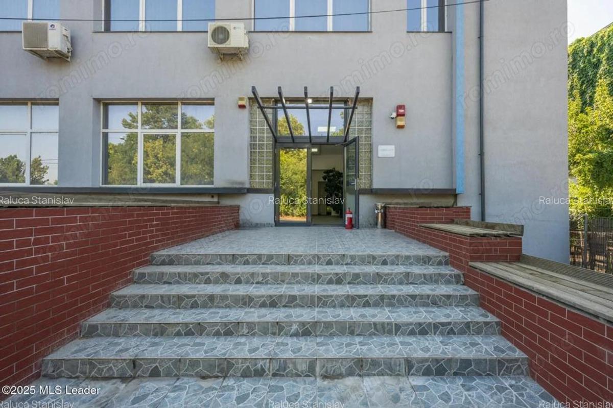 De vanzare spatiu birouri si depozitare, teren Danubiana - 6