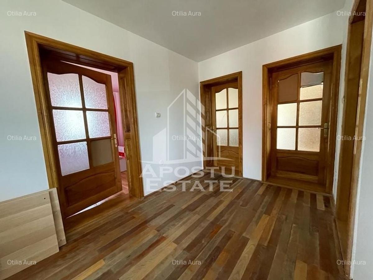 Casa individuala cu 5camere,2bai ideala pt 10 muncitori,Giarmata Vii - 4