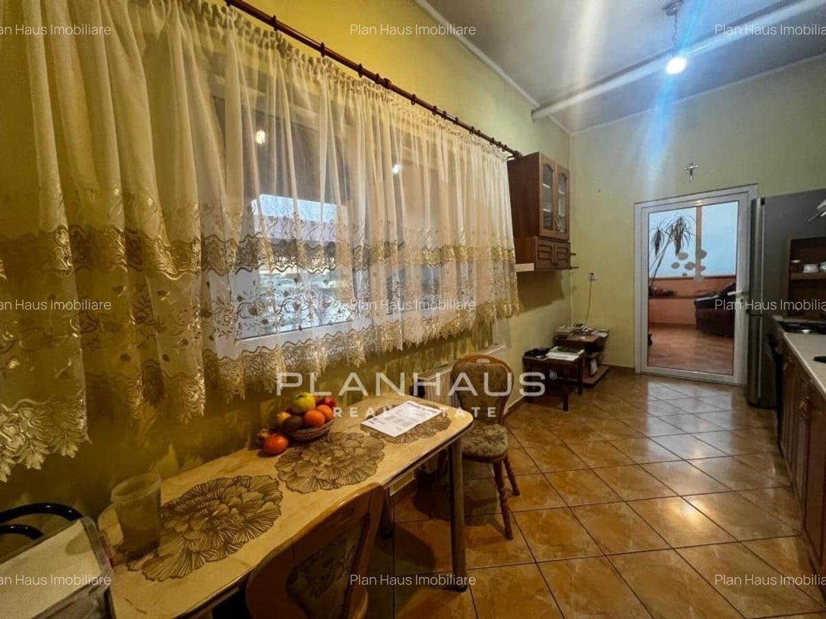 Casă cu 3 camere în Săsar - 11