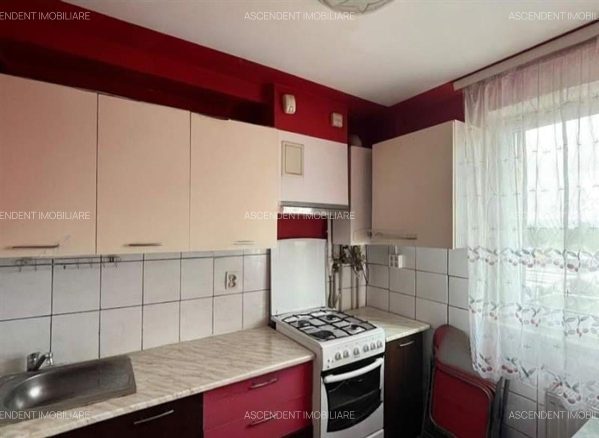 Apartament cu 2 camere semidecomandat în Bartolomeu - 2
