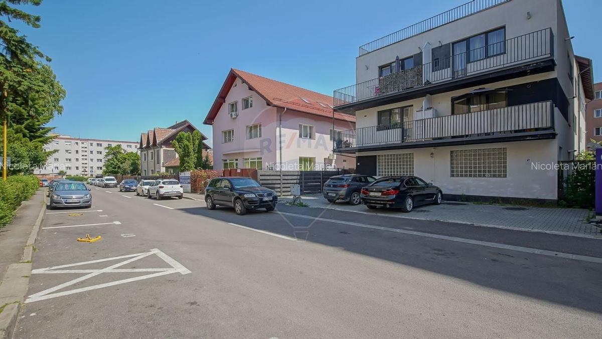 Apartament cu 3 camere decomandat, mobilat în Florilor - 21