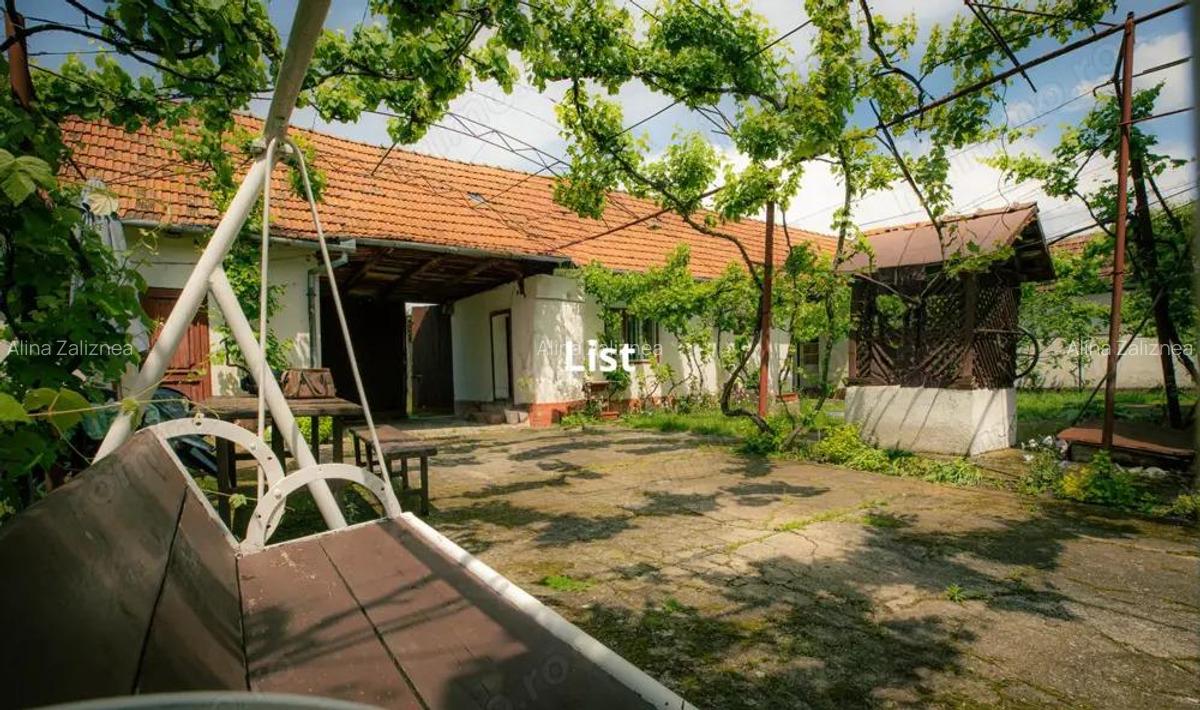 Casa de familie in zona rurala linistita - 2
