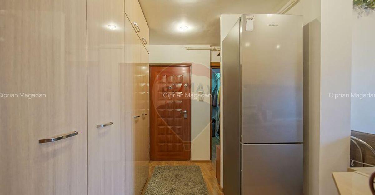 Apartament cu 2 camere Tractorul - 13